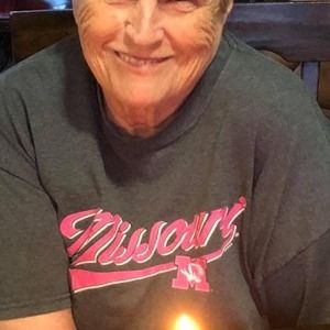 Meet your Posher, Connie